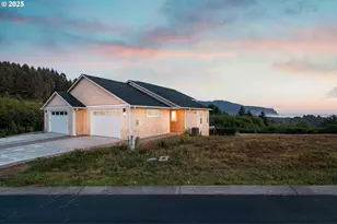 6485 Heron View Dr, Neskowin, OR 97149 - Photo 26