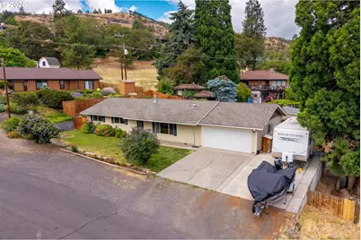 1211 Sandy Ln, The Dalles, OR 97058 - Photo 2
