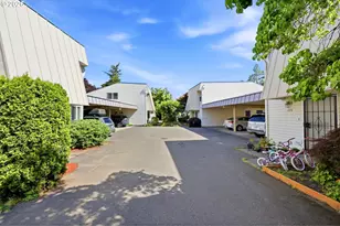 724 SE Rene Ave, Gresham, OR 97080 - Photo 30
