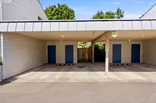 724 SE Rene Ave, Gresham, OR 97080 - Photo 4