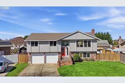 1102 NE 135th Cir, Vancouver, WA 98685 - Photo 1