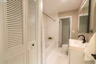 216 SE 75th Ave, Portland, OR 97215 - Photo 28