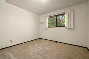 2431 W Lynnwood Dr, Longview, WA 98632 - Photo 16