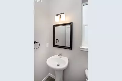 12801 NE 109th St, Vancouver, WA 98682 - Photo 8