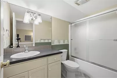 946 Nantucket Ave, Eugene, OR 97404 - Photo 34