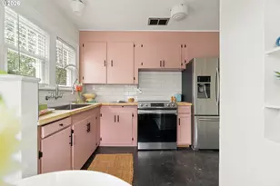 6354 N Greeley Ave, Portland, OR 97217 - Photo 16