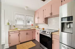 6354 N Greeley Ave, Portland, OR 97217 - Photo 12