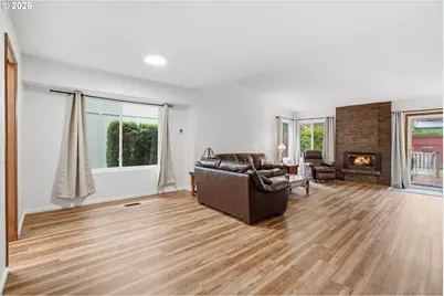 10440 SW Century Oak Dr, Portland, OR 97224 - Photo 6