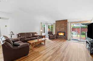 10440 SW Century Oak Dr, Portland, OR 97224 - Photo 4