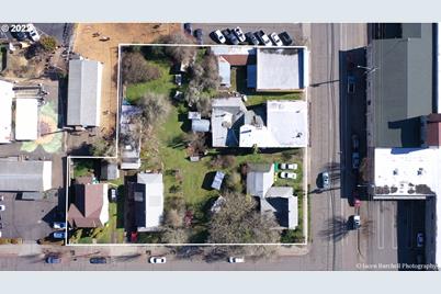 1911 19th Ave, Forest Grove, OR 97116 - Photo 1