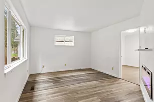 8635 NE Skidmore St, Portland, OR 97220 - Photo 8