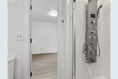 8635 NE Skidmore St, Portland, OR 97220 - Photo 24