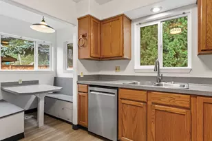 8635 NE Skidmore St, Portland, OR 97220 - Photo 14