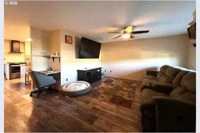 234 Little Valley Rd, Roseburg, OR 97471 - Photo 2