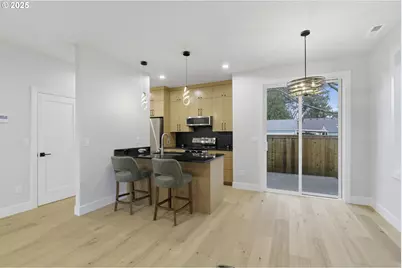 6904 SE Brooklyn St, Portland, OR 97206 - Photo 8