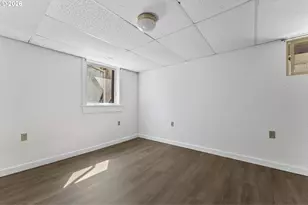 2124 NE 9th Ave, Portland, OR 97212 - Photo 24