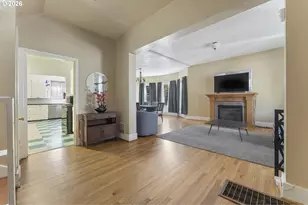 2124 NE 9th Ave, Portland, OR 97212 - Photo 10