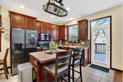 810 E 9th St #B5, Newberg, OR 97132 - Photo 8