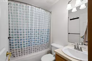 325 SE 9th Dr, Hermiston, OR 97838 - Photo 18