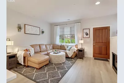 29120 SW Costa Cir #E, Wilsonville, OR 97070 - Photo 4