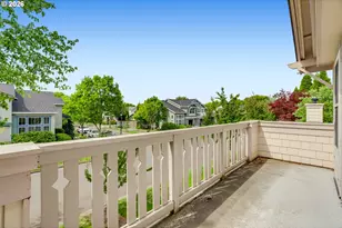 6441 NE Rosebay Dr, Hillsboro, OR 97124 - Photo 36