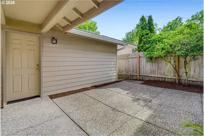 6441 NE Rosebay Dr, Hillsboro, OR 97124 - Photo 38