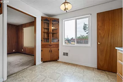 485 S 46th St, Springfield, OR 97478 - Photo 26