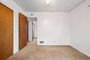 485 S 46th St, Springfield, OR 97478 - Photo 20
