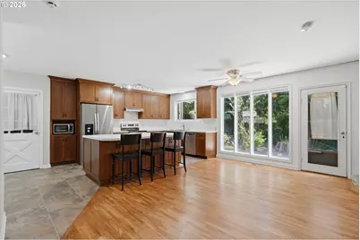 1022 SE Dogwood Ln, Milwaukie, OR 97267 - Photo 12