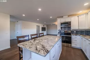 937 Carter St SW, Bandon, OR 97411 - Photo 22