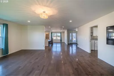 937 Carter St SW, Bandon, OR 97411 - Photo 10