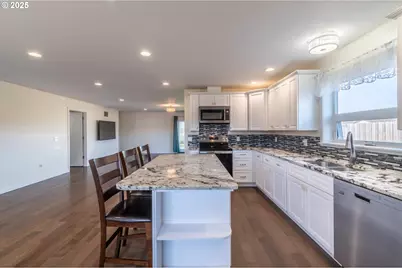 937 Carter St SW, Bandon, OR 97411 - Photo 20