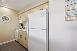 890 SE Bay Blvd., Newport, OR 97365 - Photo 12