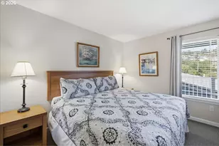 890 SE Bay Blvd., Newport, OR 97365 - Photo 16