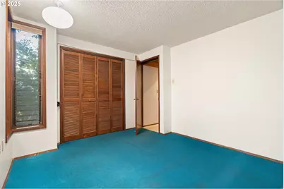 9411 SW 62nd Dr, Portland, OR 97219 - Photo 36
