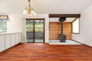 9411 SW 62nd Dr, Portland, OR 97219 - Photo 22