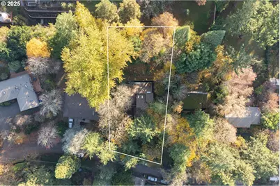 9411 SW 62nd Dr, Portland, OR 97219 - Photo 46