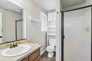 546 SE Paropa Pl, Gresham, OR 97080 - Photo 18