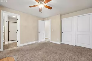 546 SE Paropa Pl, Gresham, OR 97080 - Photo 12