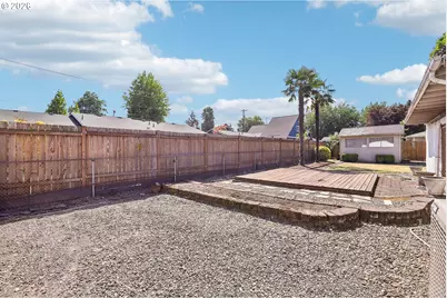 546 SE Paropa Pl, Gresham, OR 97080 - Photo 32