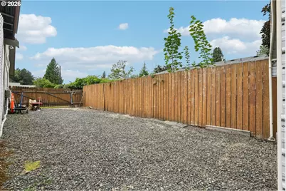 546 SE Paropa Pl, Gresham, OR 97080 - Photo 26