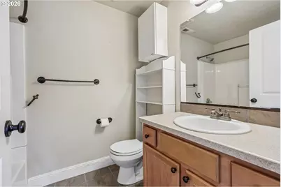 546 SE Paropa Pl, Gresham, OR 97080 - Photo 16