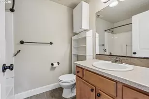 546 SE Paropa Pl, Gresham, OR 97080 - Photo 16