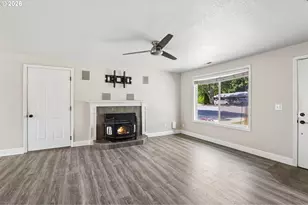 546 SE Paropa Pl, Gresham, OR 97080 - Photo 8