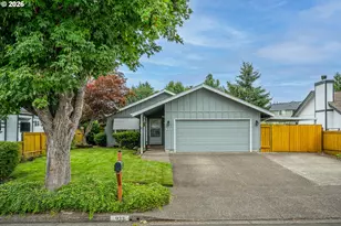 933 S 44th St, Springfield, OR 97478 - Photo 2