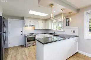 16455 Devonshire Dr, Gladstone, OR 97027 - Photo 10