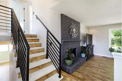 16455 Devonshire Dr, Gladstone, OR 97027 - Photo 4