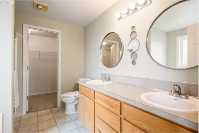 3721 Gracie Pl, Longview, WA 98632 - Photo 18