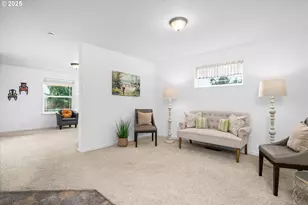 48489 Hiland Ranch Dr, Oakridge, OR 97463 - Photo 8