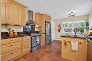 675 10th St, Lake Oswego, OR 97034 - Photo 10